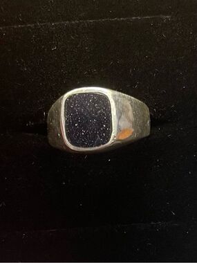 Size 7 - Sterling Silver Moonstone Ring - could for men or women.
